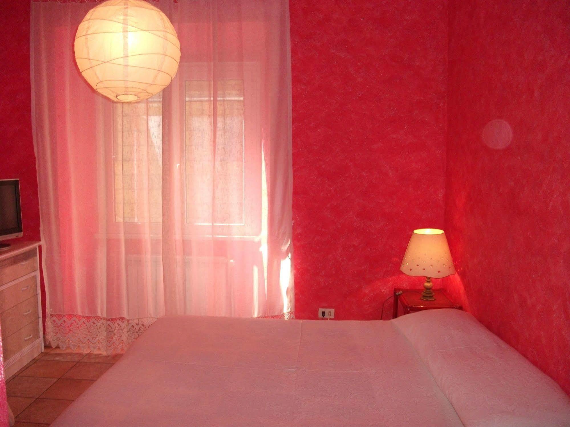 Max House Bed & Breakfast Rome Bagian luar foto