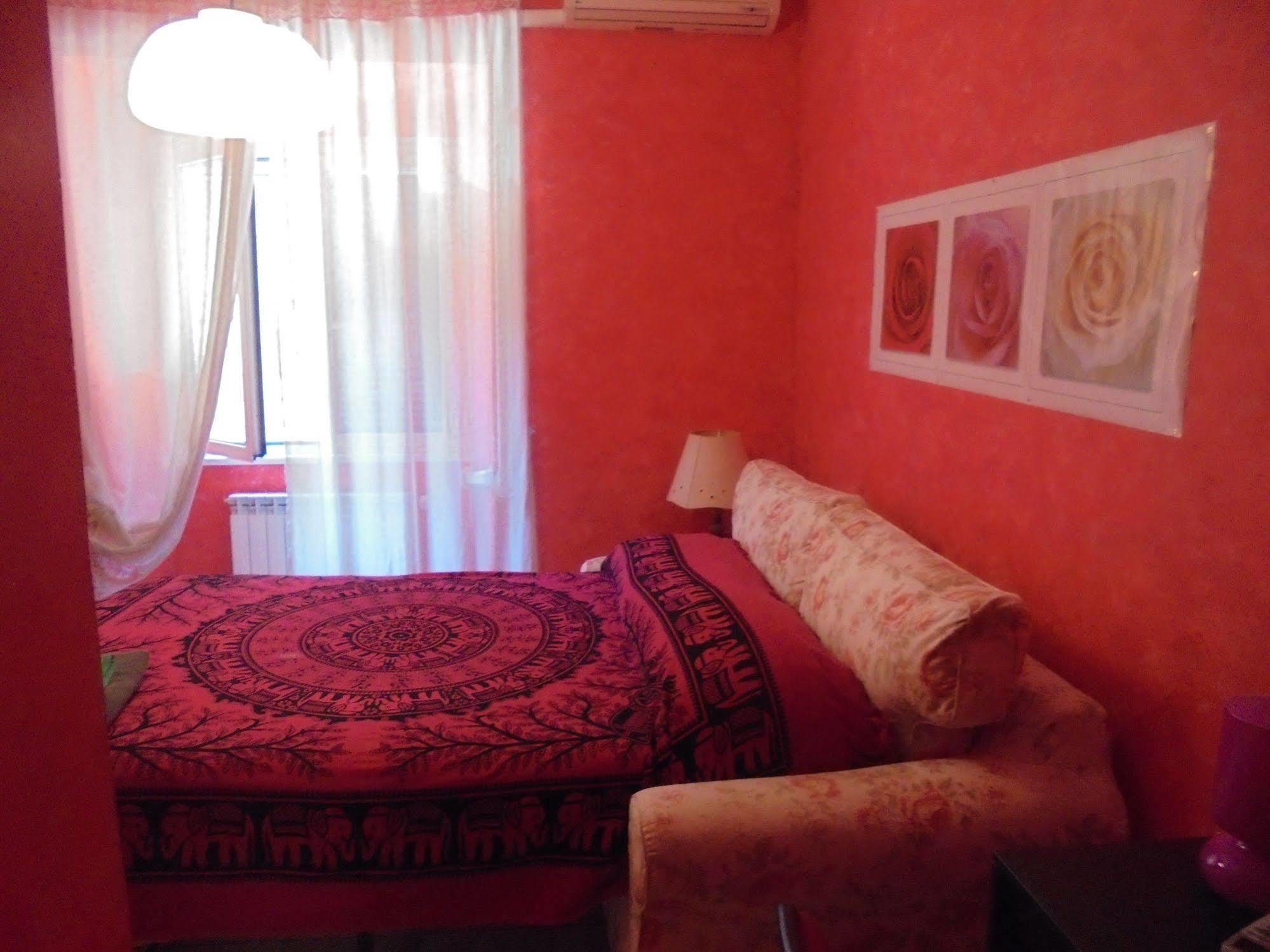 Max House Bed & Breakfast Rome Bagian luar foto