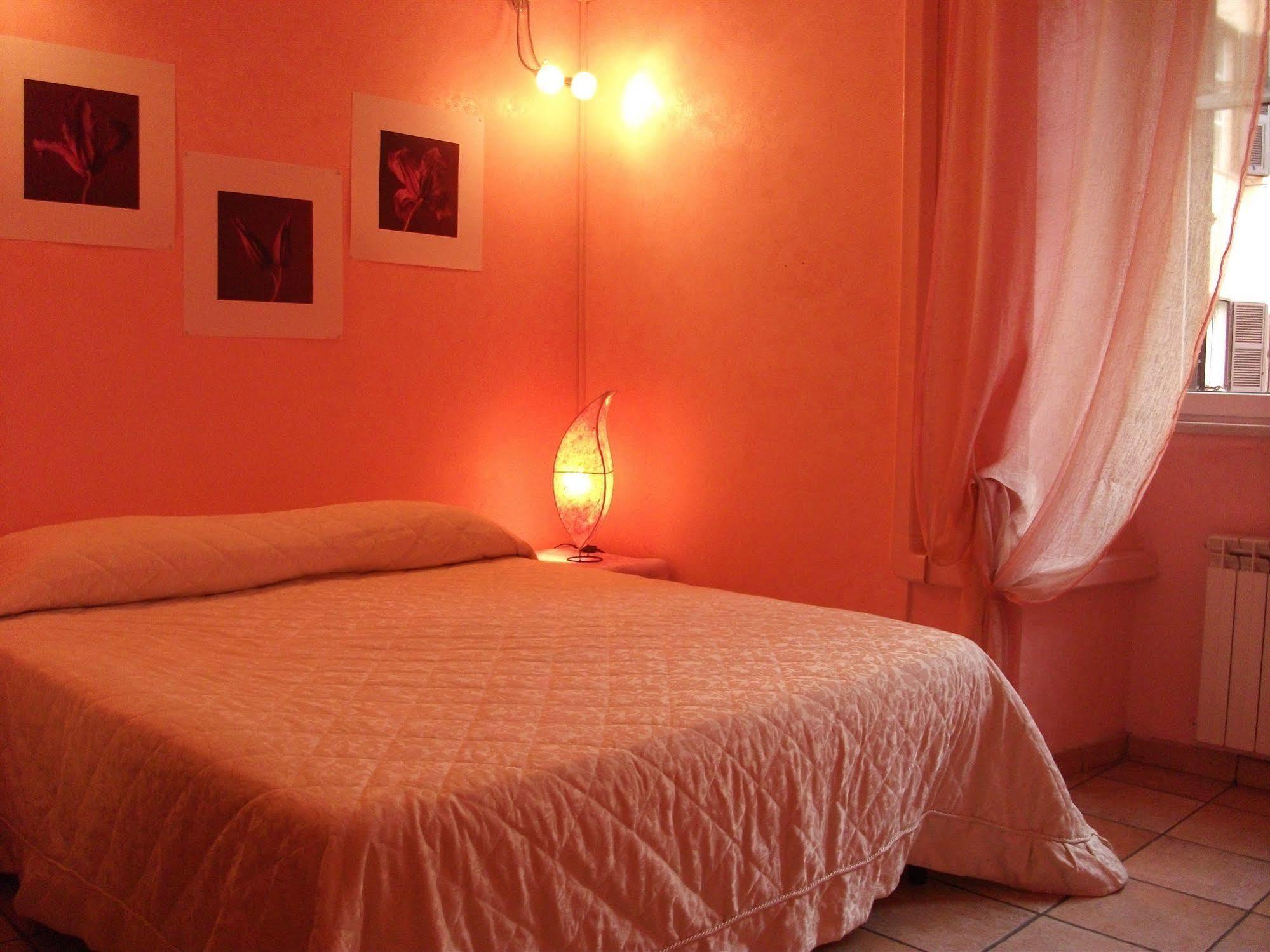 Max House Bed & Breakfast Rome Bagian luar foto