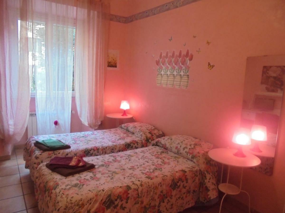 Max House Bed & Breakfast Rome Bagian luar foto