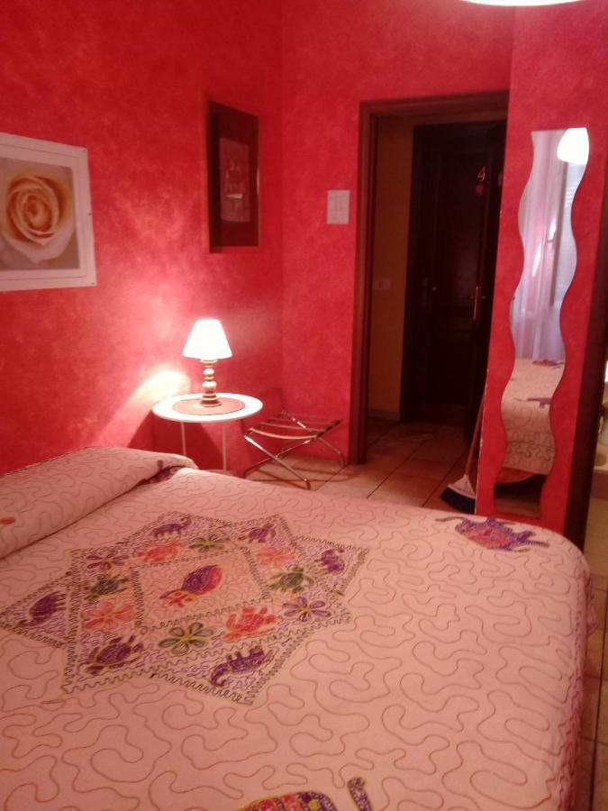 Max House Bed & Breakfast Rome Bagian luar foto
